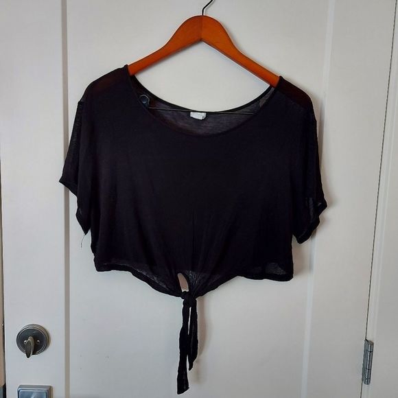 GARAGE semi sheer crop top - Picture 1 of 4